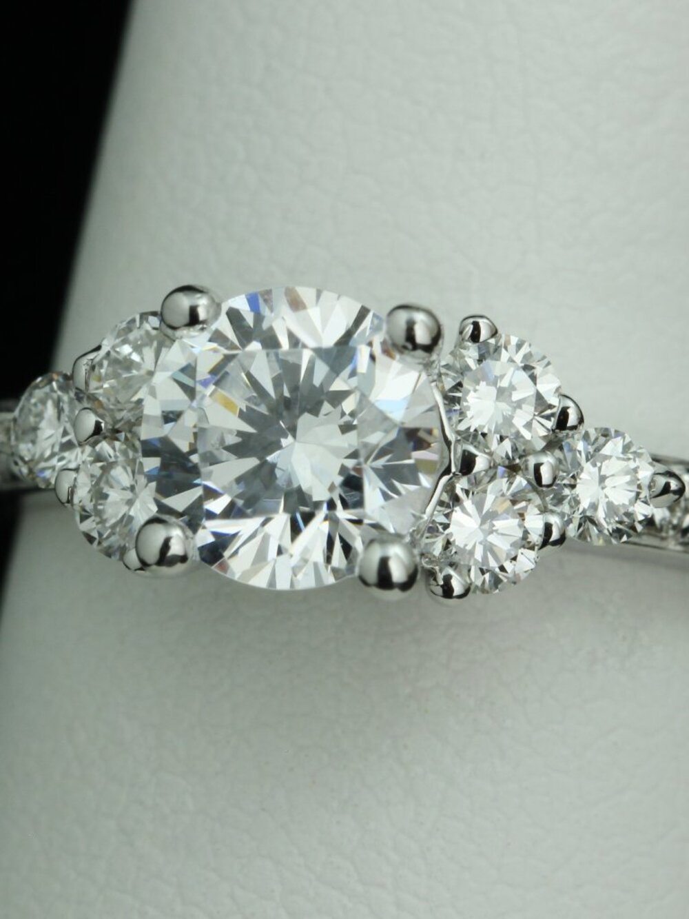 NEW / Solid 18K Gold and Diamond engagement wedding semi-mount ring